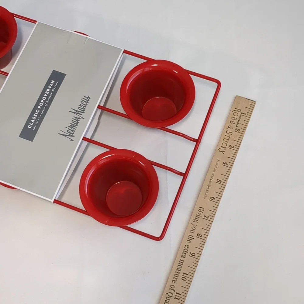 Neiman Marcus Red Classic 6 Cup Popover Pan